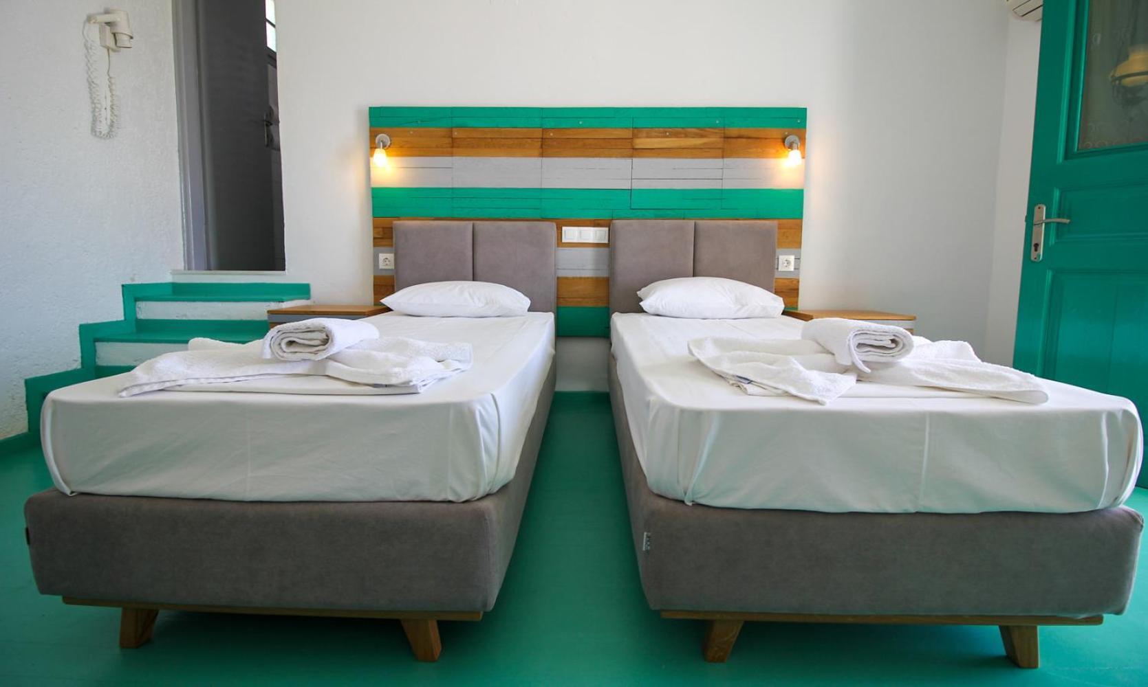 Hotel Camares Alopronia Zewnętrze zdjęcie